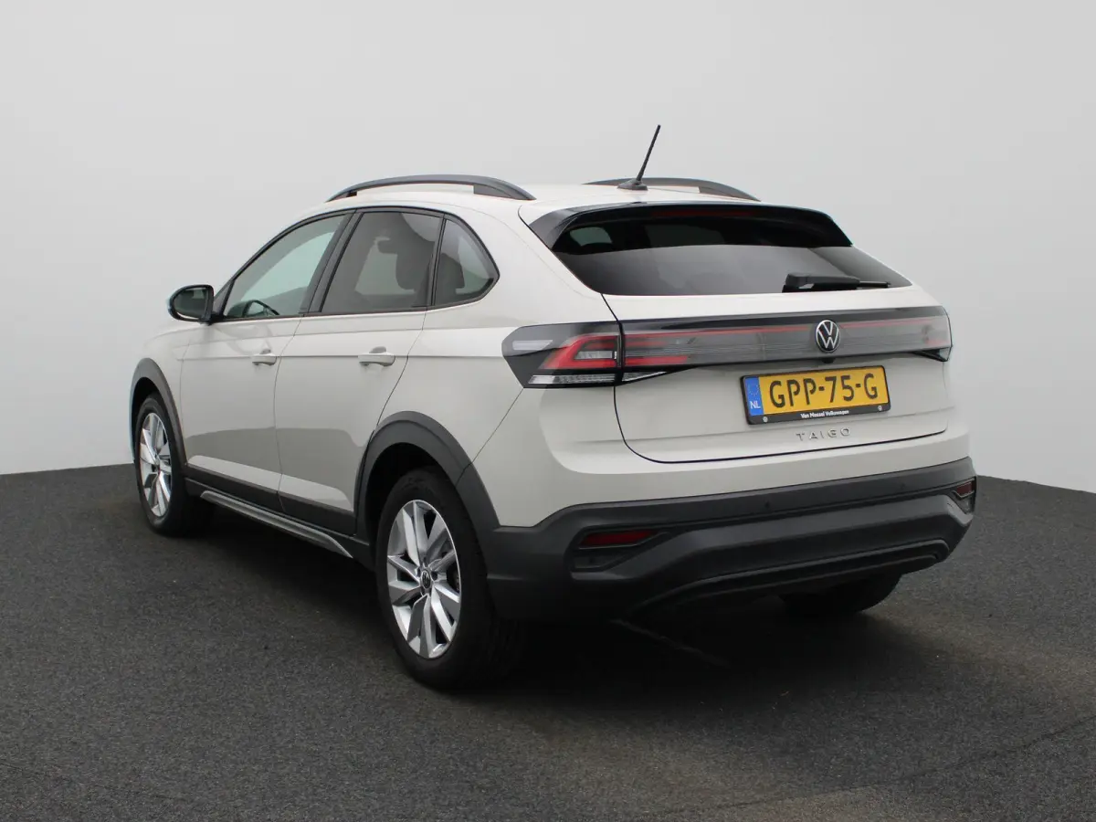 1.0 TSI Life Edition | Automaat | Parkeer sensoren | Virtual cockpit | DAB | Bluetooth | Cruise control | Airco | Apple carplay / Android auto | Camera