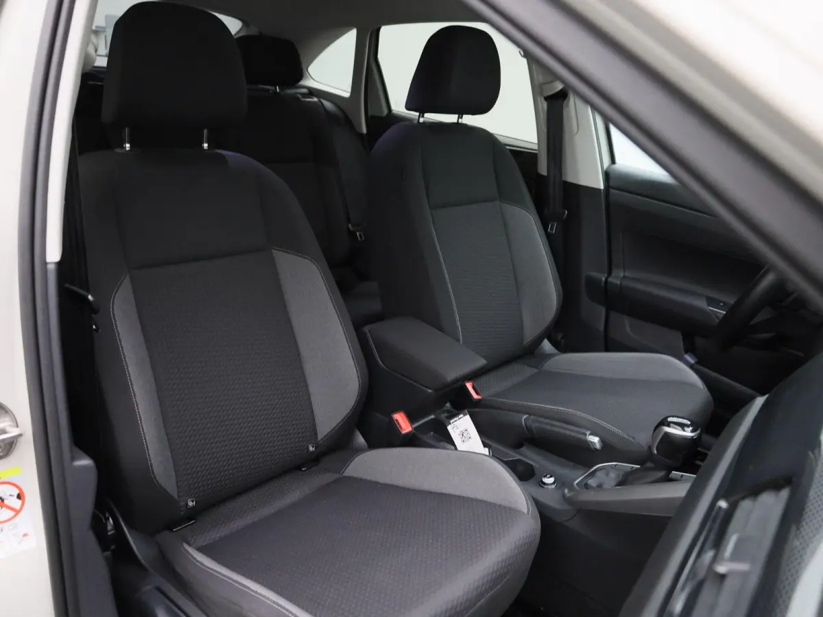 1.0 TSI Life Edition | Automaat | Parkeer sensoren | Virtual cockpit | DAB | Bluetooth | Cruise control | Airco | Apple carplay / Android auto | Camera