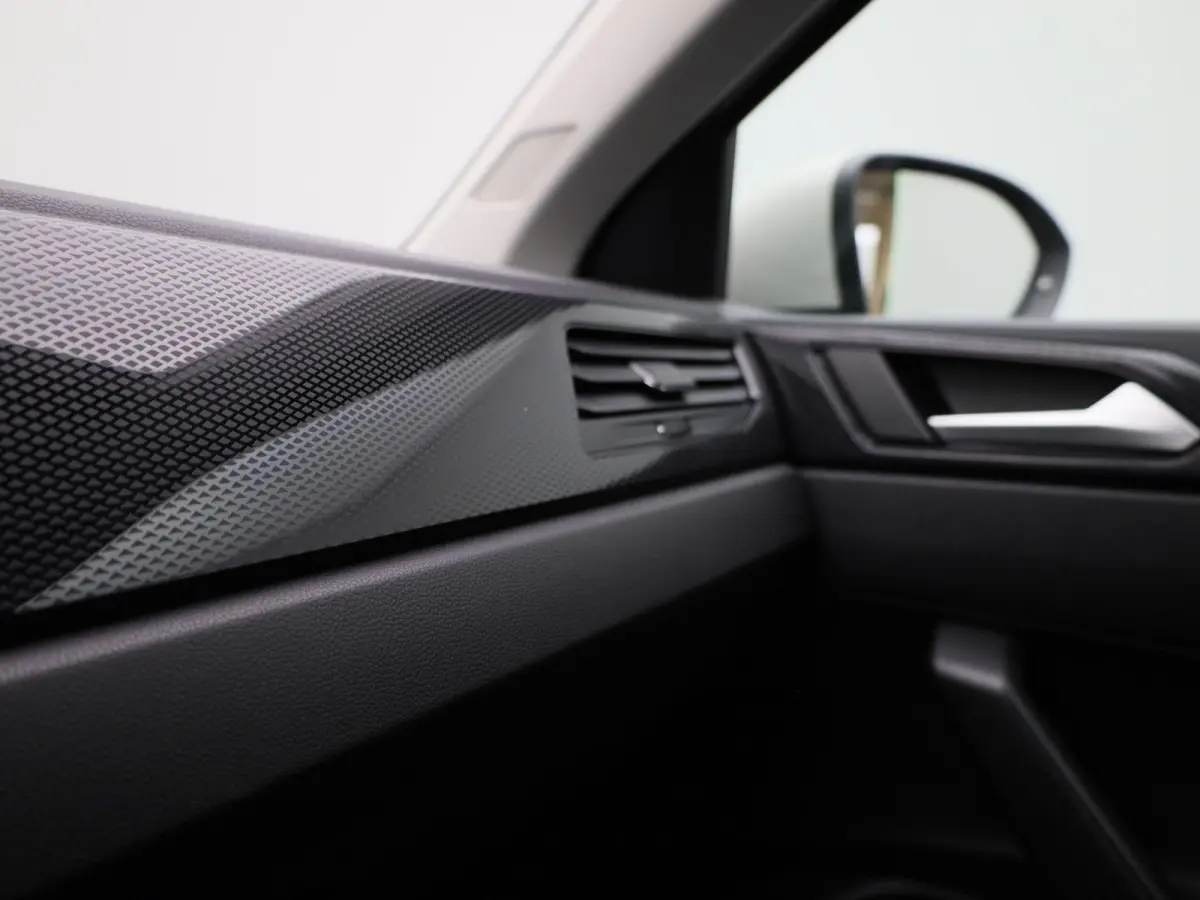 1.0 TSI Life Edition | Automaat | Parkeer sensoren | Virtual cockpit | DAB | Bluetooth | Cruise control | Airco | Apple carplay / Android auto | Camera