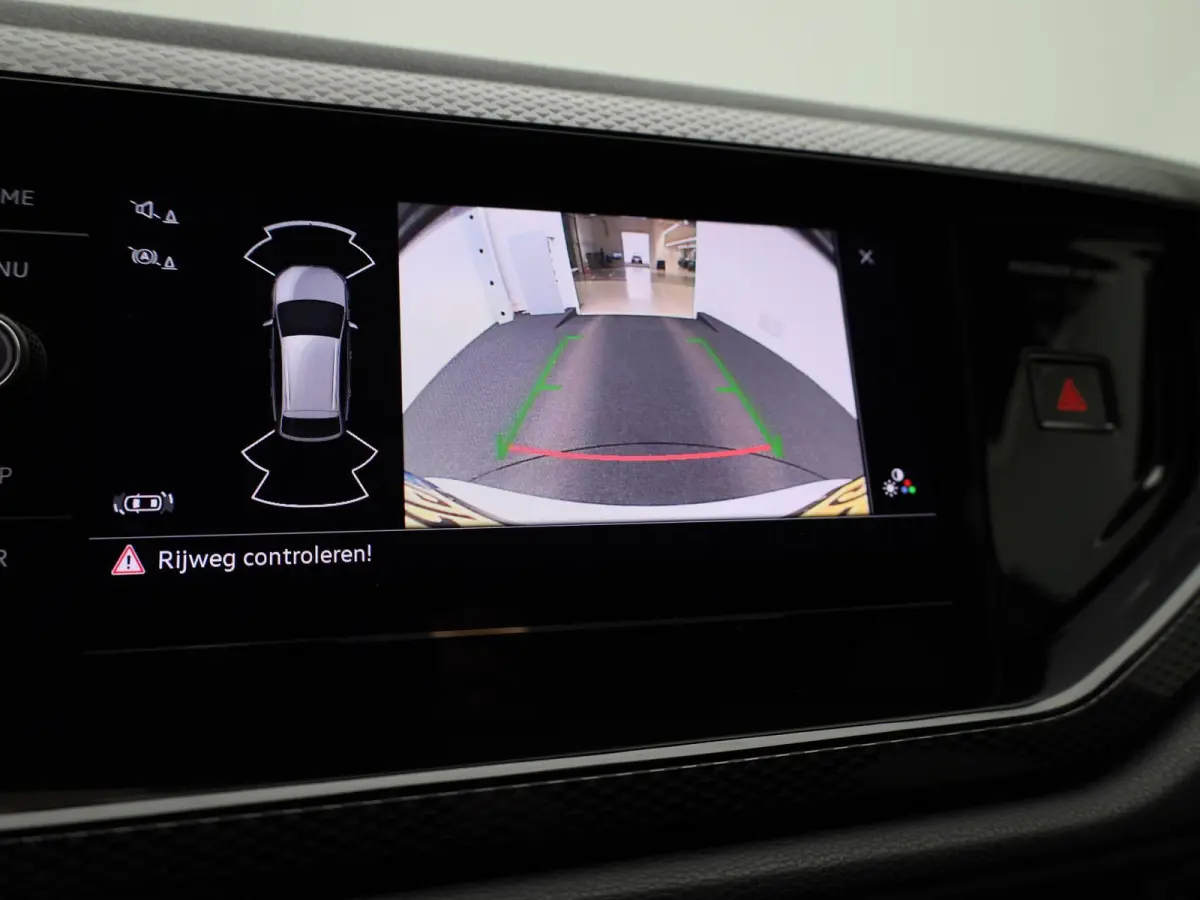 1.0 TSI Life Edition | Automaat | Parkeer sensoren | Virtual cockpit | DAB | Bluetooth | Cruise control | Airco | Apple carplay / Android auto | Camera