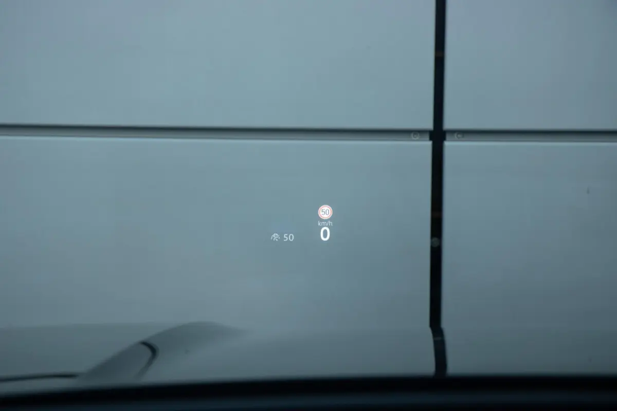 1.5 eHybrid 272pk R-Line Edition | SoH 100% | Panoramadak | Trekhaak Uitklapbaar | Head-up Display
