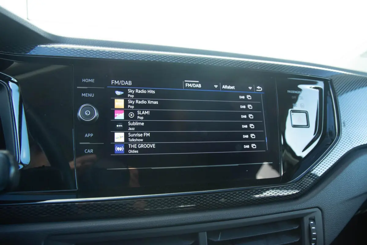 1.0 TSI 95pk Life Edition | Apple Carplay/Android Auto | Cruise Control Adaptief | Achteruitrijcamera