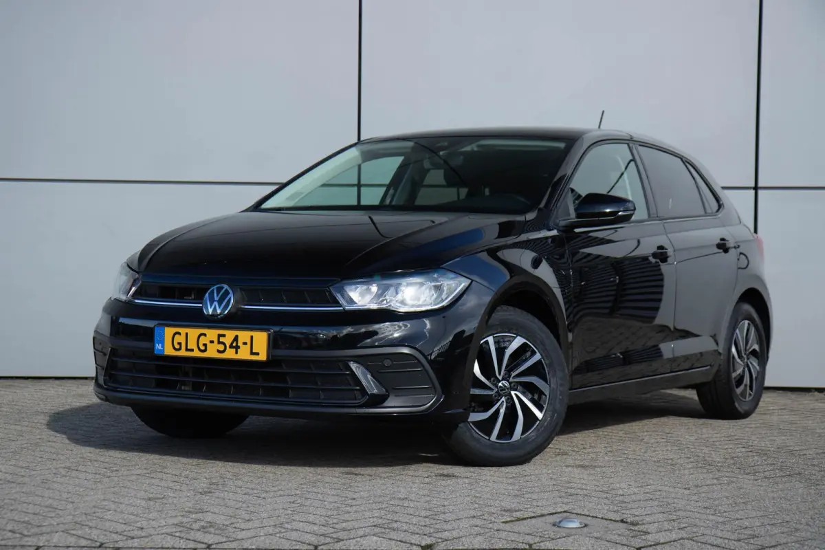 1.0 TSI 95pk Life Edition | Apple Carplay/Android Auto | Cruise Control Adaptief | Achteruitrijcamera