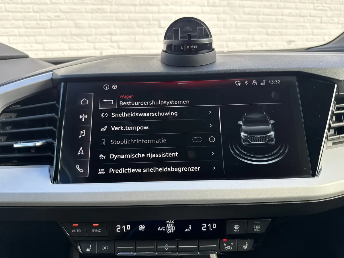 45 S Edition 82 kWh Trekhaak Adaptive cruise Camera 21 inch Velgen