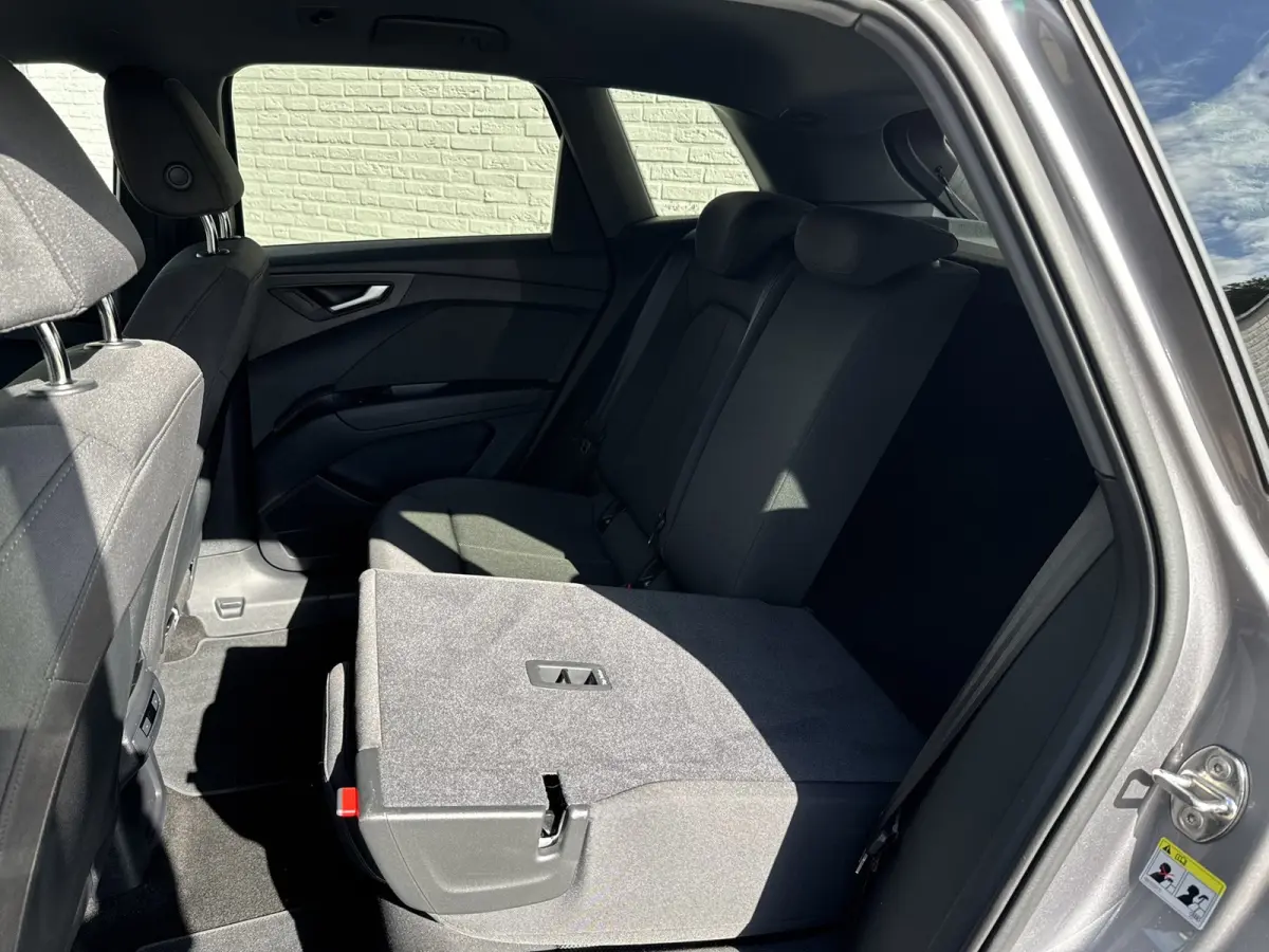 45 S Edition 82 kWh Trekhaak Adaptive cruise Camera 21 inch Velgen