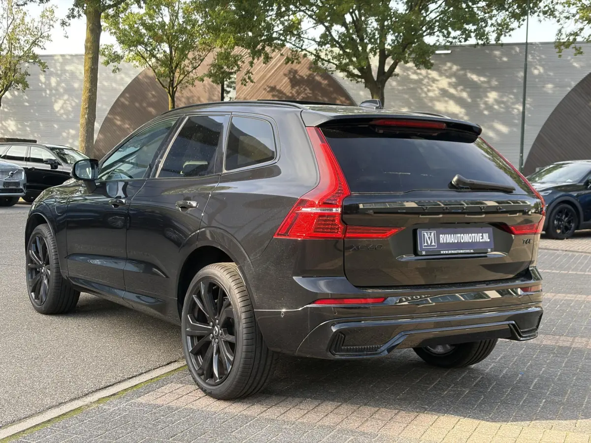 2.0 T6 Plug-in hybrid AWD Plus Black Edition NAPPALEDER + STOELVENTILATIE| HARMAN KARDON| PANO| 360 CAMERA| MEMORY STOELEN|