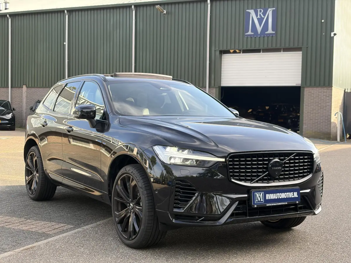 2.0 T6 Plug-in hybrid AWD Plus Black Edition NAPPALEDER + STOELVENTILATIE| HARMAN KARDON| PANO| 360 CAMERA| MEMORY STOELEN|