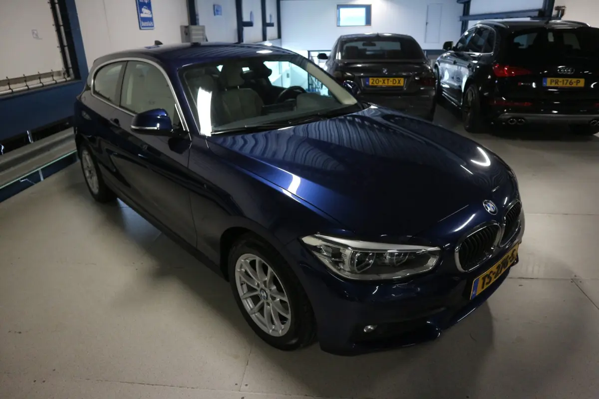 118i High Exe + ORG NED + AUTOMAAT + LEER + 12 MAANDEN GARANTIE ! ! !