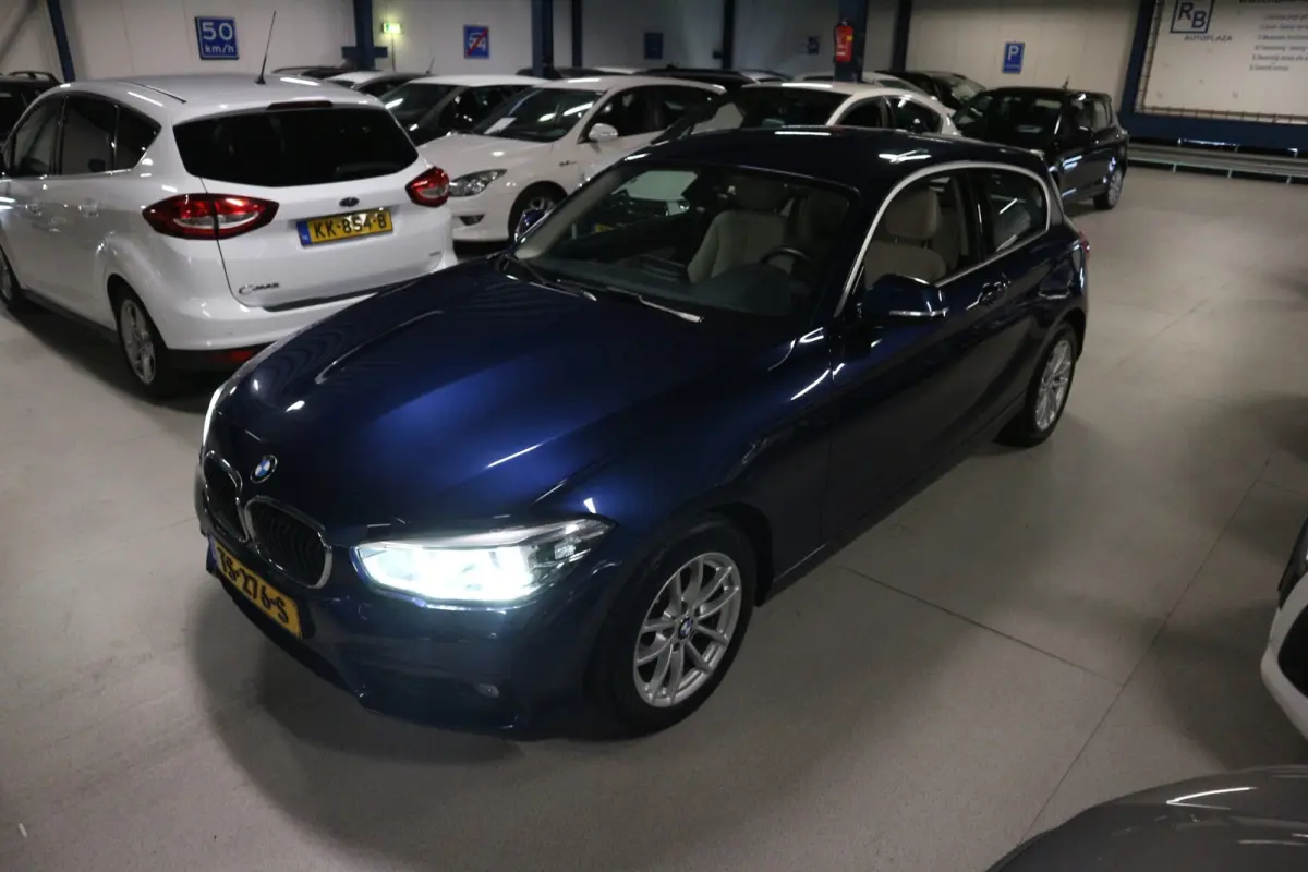 118i High Exe + ORG NED + AUTOMAAT + LEER + 12 MAANDEN GARANTIE ! ! !