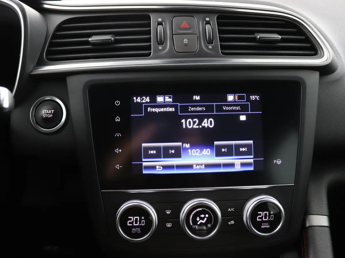 TCe 160 EDC GPF Black Edition | AUTOMAAT | Trekhaak | Voorruitverw. | Parkeercamera |