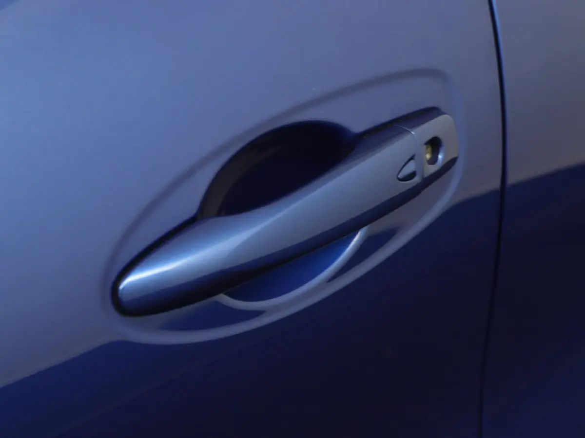 TCe 160 EDC GPF Black Edition | AUTOMAAT | Trekhaak | Voorruitverw. | Parkeercamera |