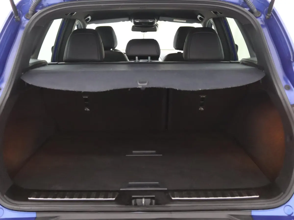 TCe 160 EDC GPF Black Edition | AUTOMAAT | Trekhaak | Voorruitverw. | Parkeercamera |
