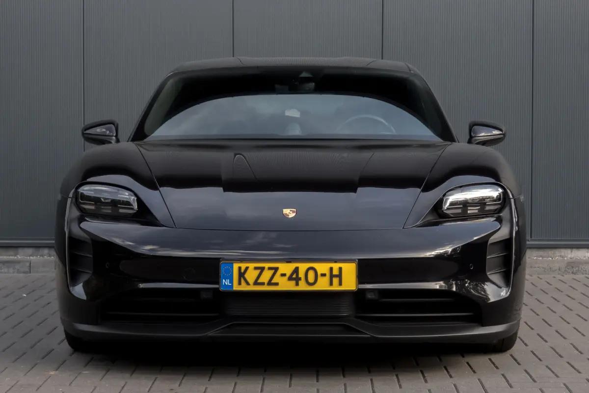 4S 79 kWh | Luchtvering | Sport chrono | BOSE | Passenger display | Camera