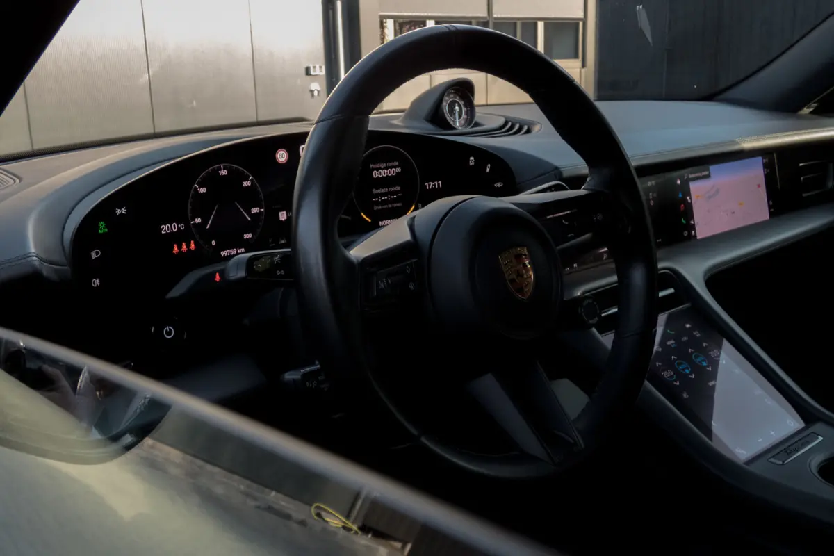 4S 79 kWh | Luchtvering | Sport chrono | BOSE | Passenger display | Camera