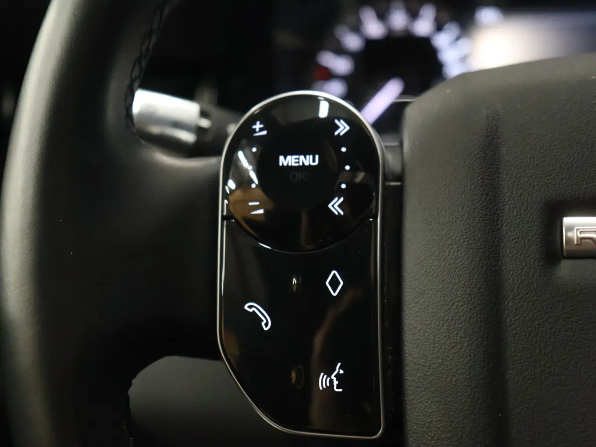 1.5 P300e AWD R-Dynamic SE [SCHUIFKANTELDAK, MERIDIAN, APPLE CARPLAY, ANDROID, MEMORY SEATS, CAMERA, VOL LEDER, ELEKTRISCHE ACHTERKLEP, PDC V+A, PARKEER ASSISTENT, CRUISE CONTROL, GROOT NAVI
