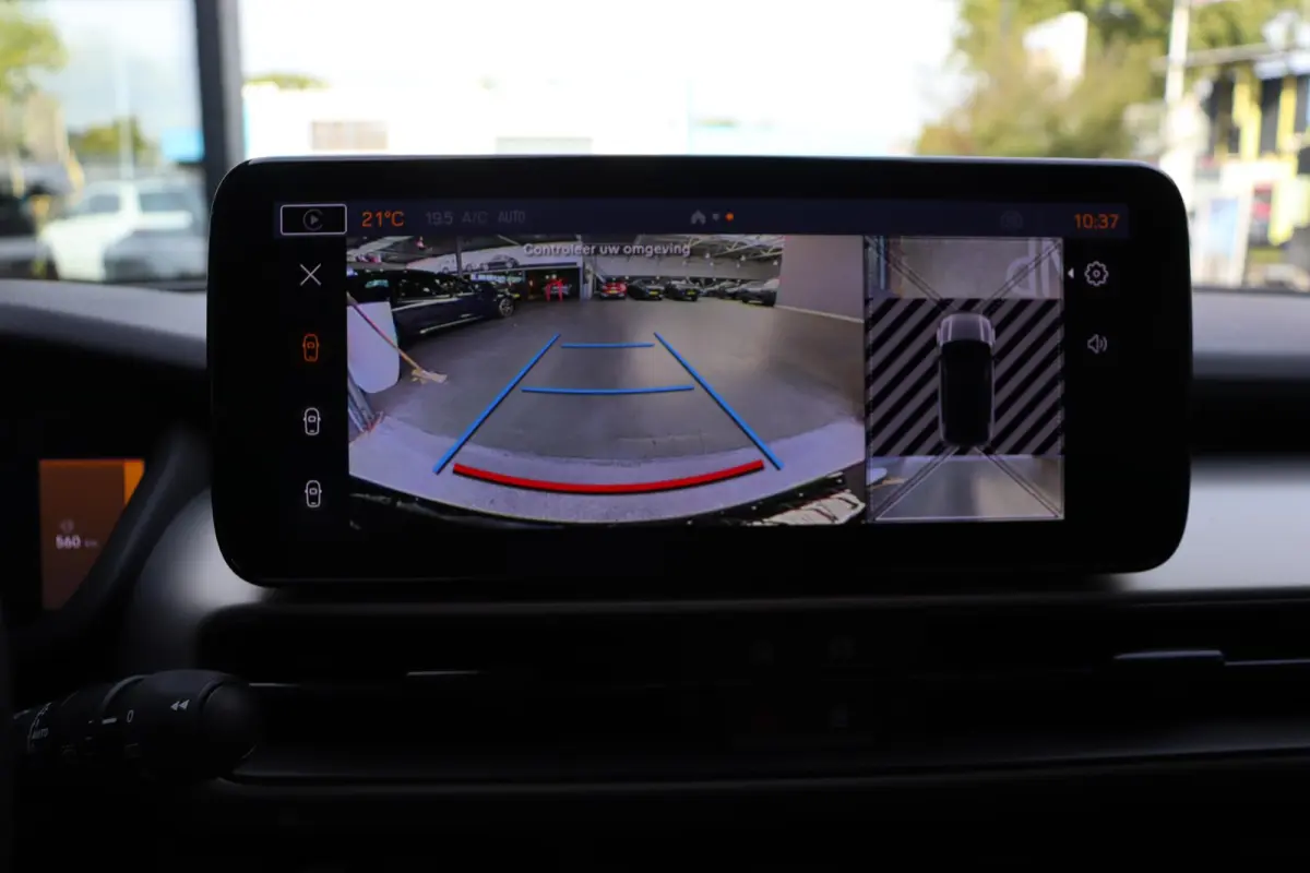 1.2 e-Hybrid Summit Facelift Panoramadak Camera Keyless Apple CarPlay
