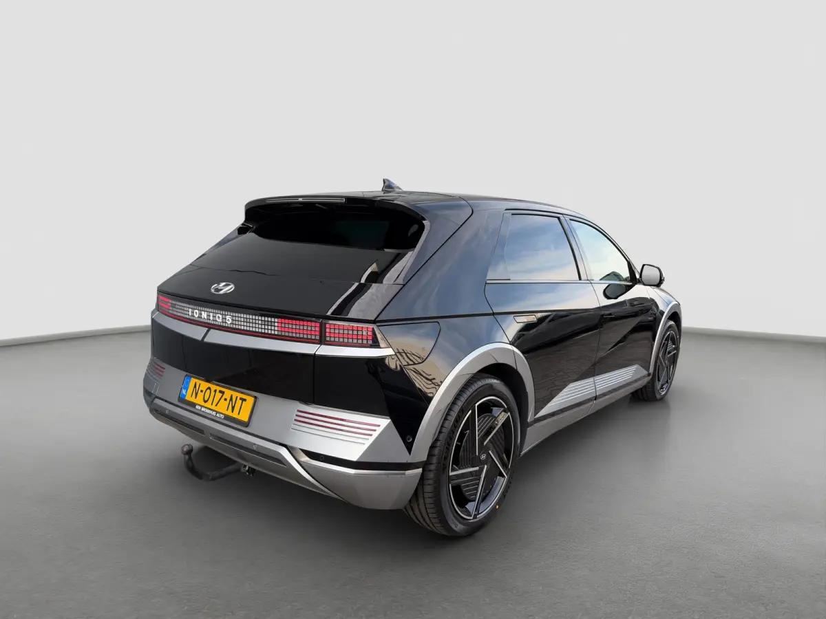 73kWh 218pk Lounge | Carplay | SOH 100% | Trekhaak | Stoelgeheugen | Elektrische achterklep | Dodehoekdetectie | Stoelventilatie | Warmtepomp | Adaptive cruise controle | 360 graden camera