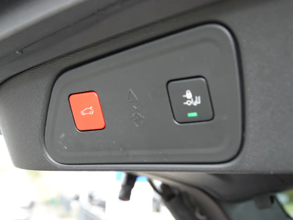 1.6 Hybrid 225PK PHEV GT H-LEER | NAVI | ACC | ECC | LMV