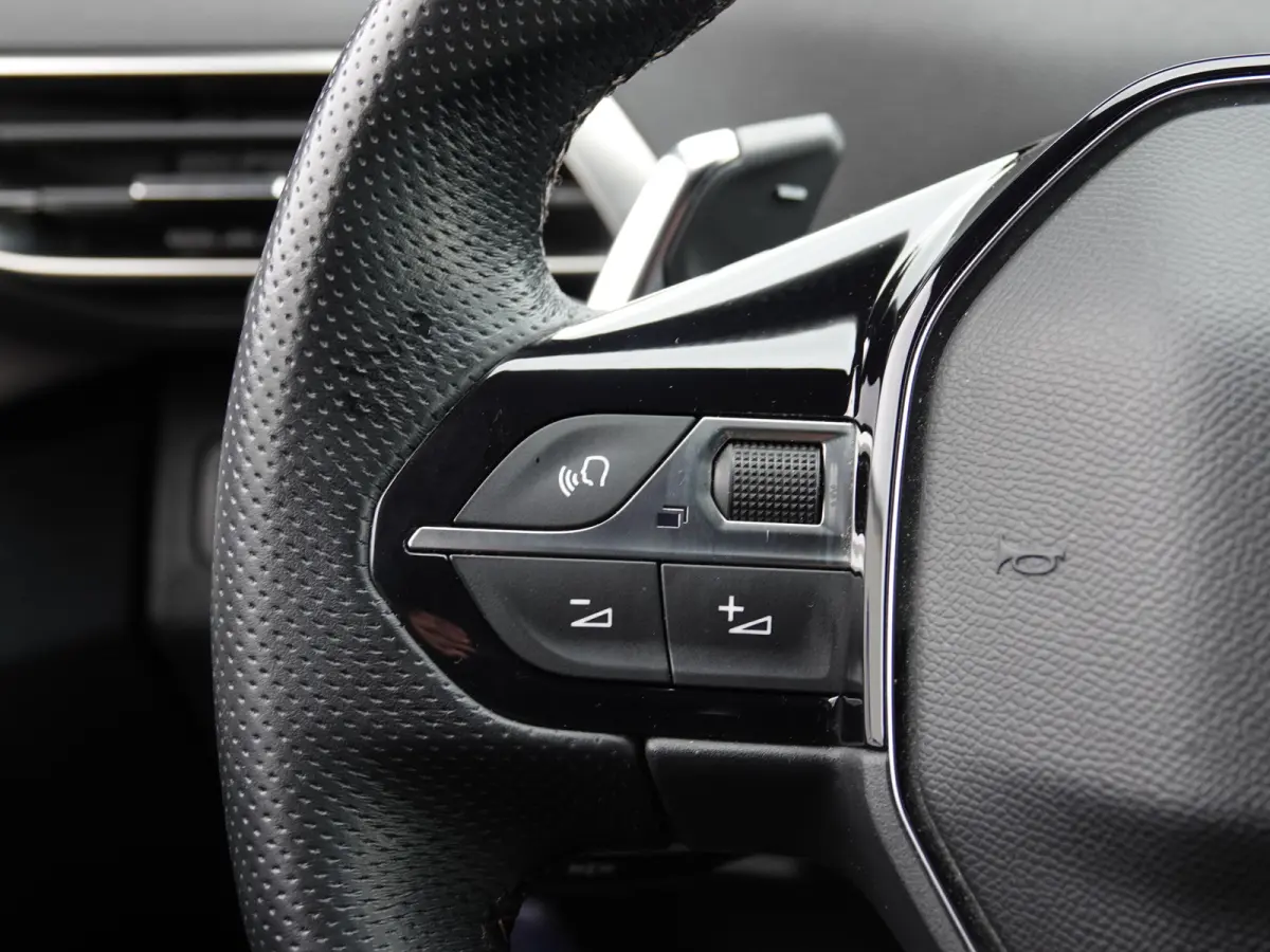 1.6 Hybrid 225PK PHEV GT H-LEER | NAVI | ACC | ECC | LMV
