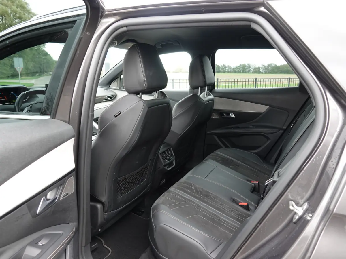1.6 Hybrid 225PK PHEV GT H-LEER | NAVI | ACC | ECC | LMV