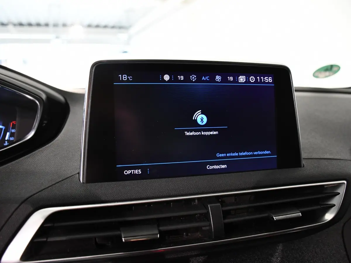 1.2 PureTech AGC Allure | Panoramadak | Trekhaak | Navigatie | Climate Control | Achteruitrijcamera |