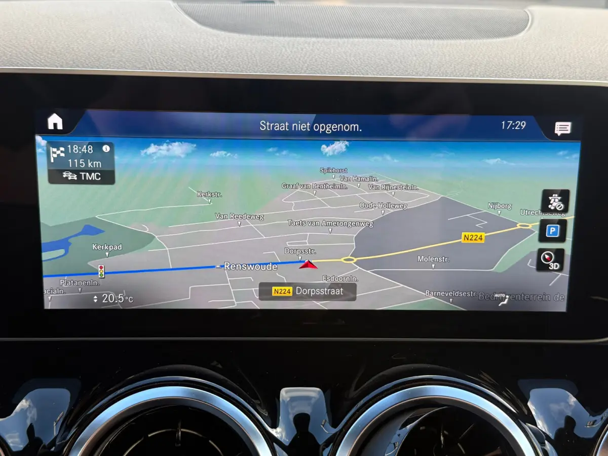 180 Business Solution, Stoelverwarming,Apple Carplay/Android,Navigatie,Achteruitrij camera