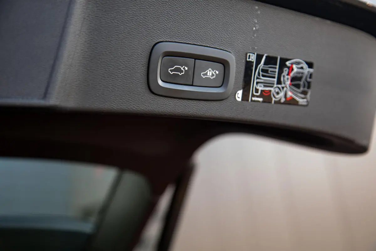1.5 T2 Business Pro 1e Eig|Ori.NL|Trekhaak|BLIS|Camera|Keyless|NAP