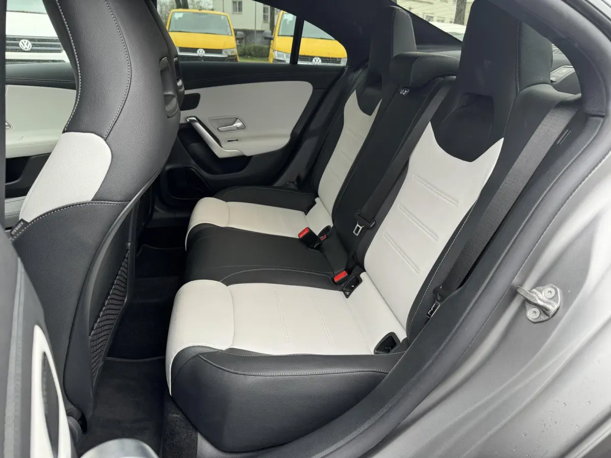 250 e Coupe AMG (Pano,Camera,Leer,Virtual,Carplay,Acc)