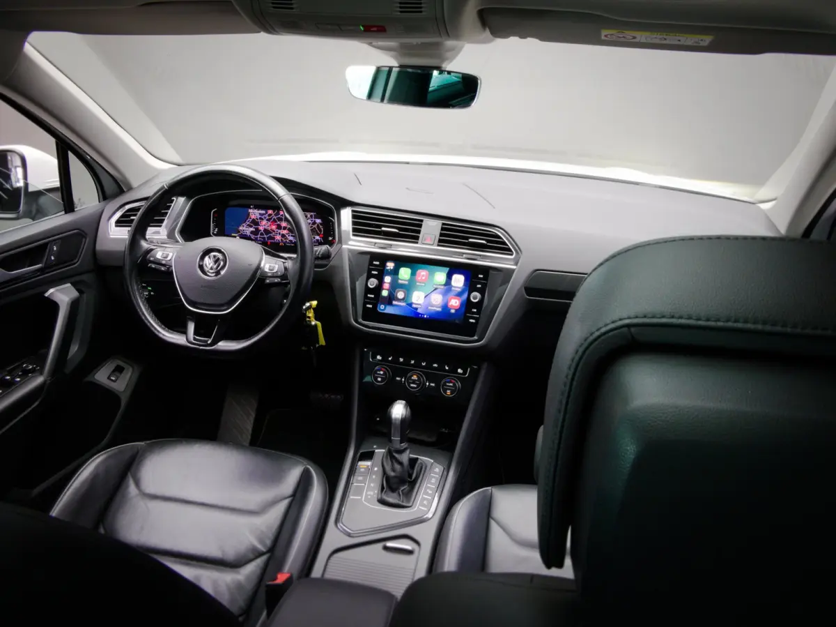 1.5 TSI ACT Highline Business R-Line (PANO, TREKHAAK, ADAPTIVE CRUISE, APPLE CARPLAY/ANDROID AUTO, 360 CAMERA)