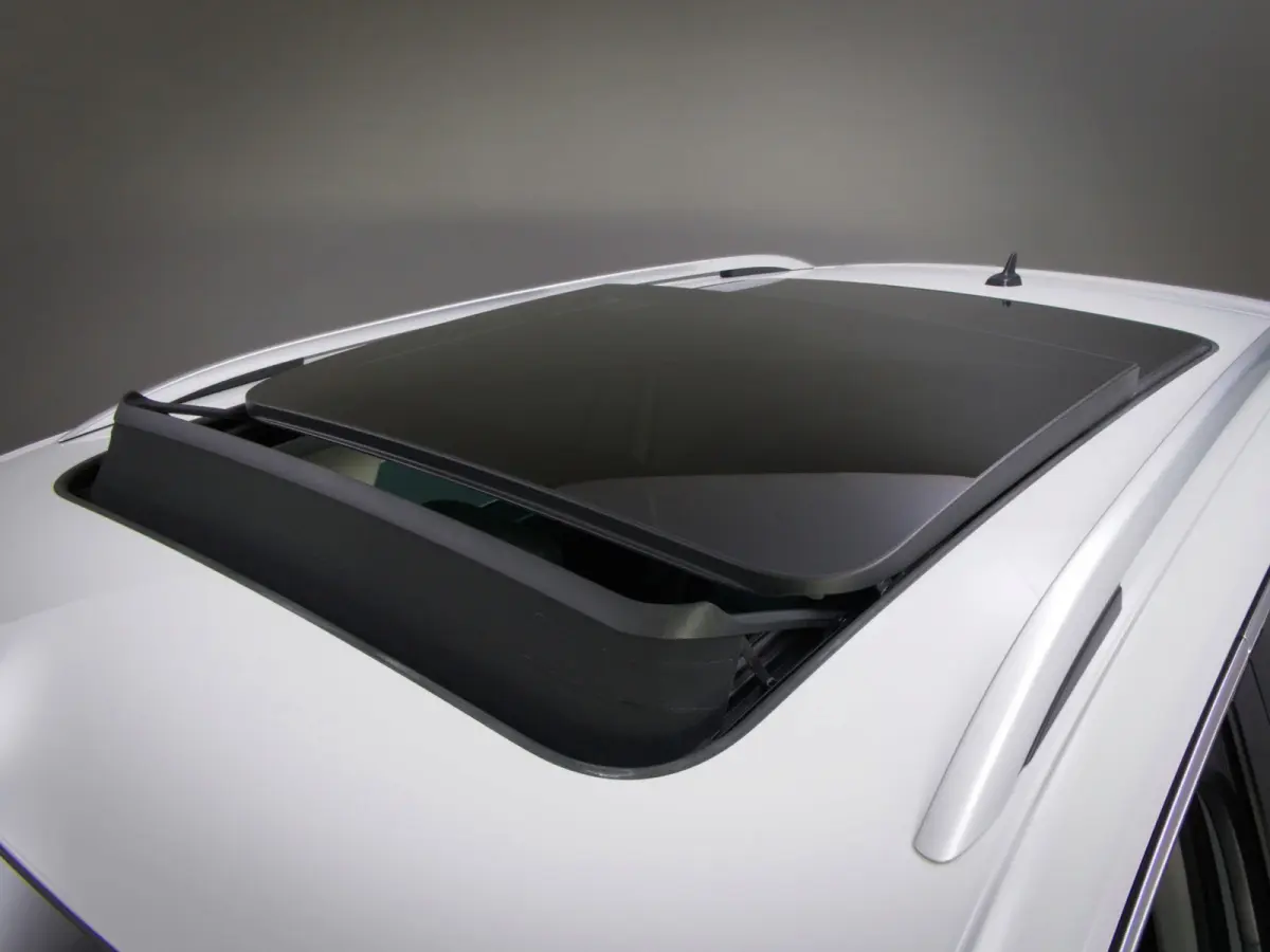 1.5 TSI ACT Highline Business R-Line (PANO, TREKHAAK, ADAPTIVE CRUISE, APPLE CARPLAY/ANDROID AUTO, 360 CAMERA)