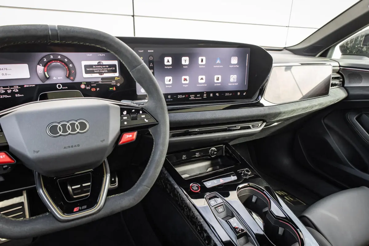 RS 5 Avant 2.9 e-hybrid 639pk quattro | Keramisch | Carbon Camouflage | Audi Sportpakket | Panoramadak