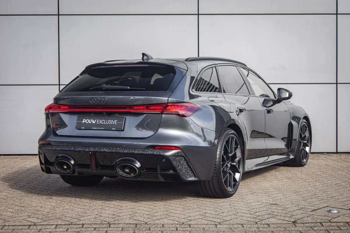 RS 5 Avant 2.9 e-hybrid 639pk quattro | Keramisch | Carbon Camouflage | Audi Sportpakket | Panoramadak