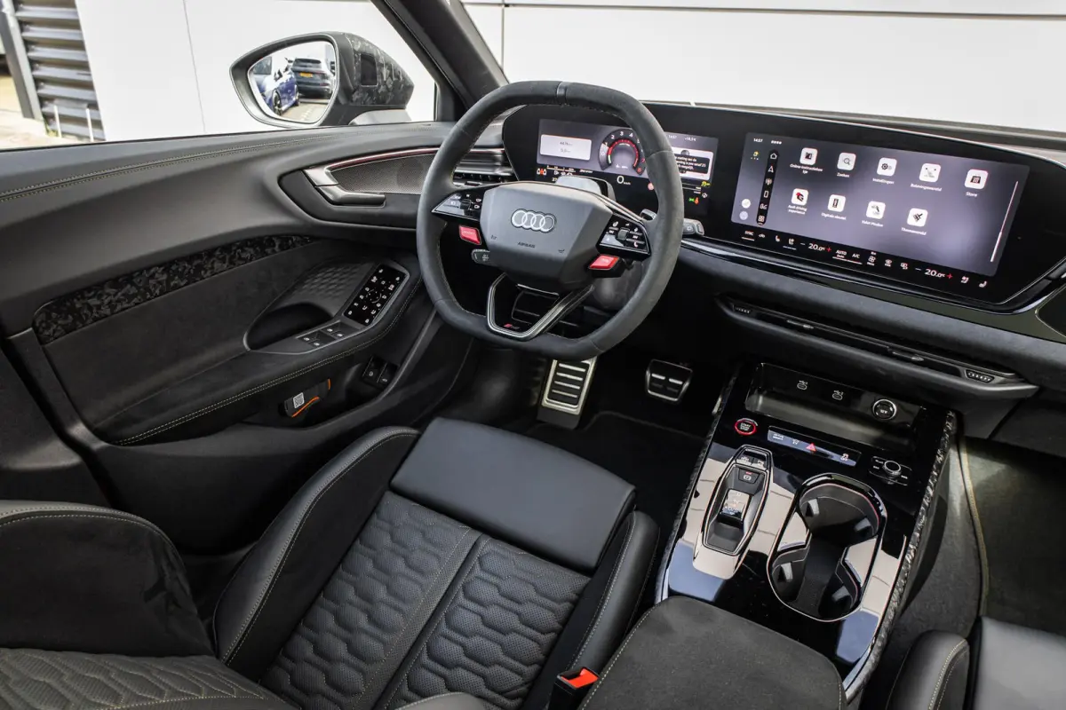 RS 5 Avant 2.9 e-hybrid 639pk quattro | Keramisch | Carbon Camouflage | Audi Sportpakket | Panoramadak