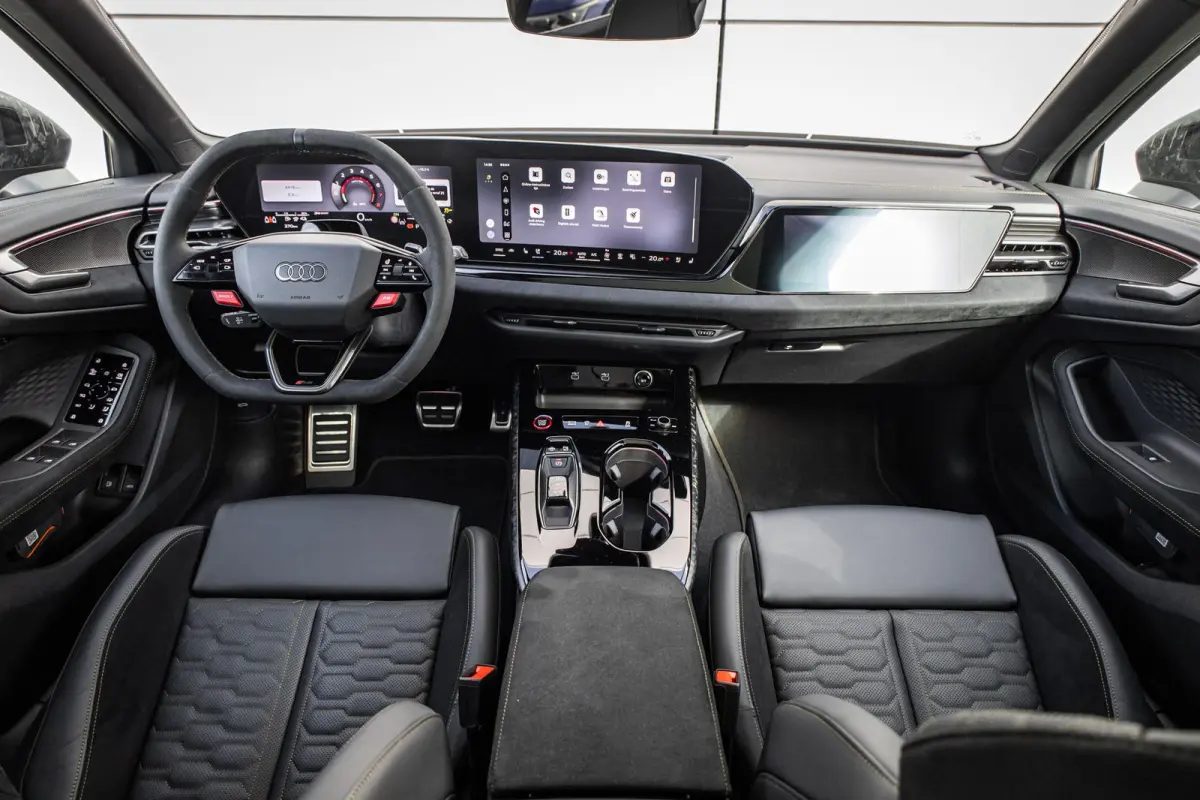 RS 5 Avant 2.9 e-hybrid 639pk quattro | Keramisch | Carbon Camouflage | Audi Sportpakket | Panoramadak