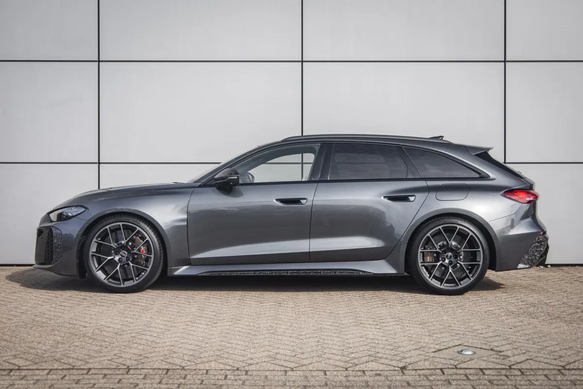 RS 5 Avant 2.9 e-hybrid 639pk quattro | Keramisch | Carbon Camouflage | Audi Sportpakket | Panoramadak