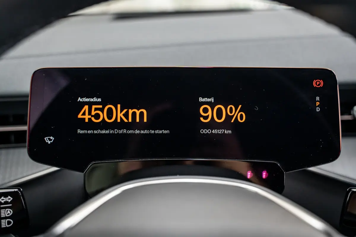 489PK Long range Dual motor Pilot Plus 111 kWh | Luchtvering | B&W Audio | 360 | Massage