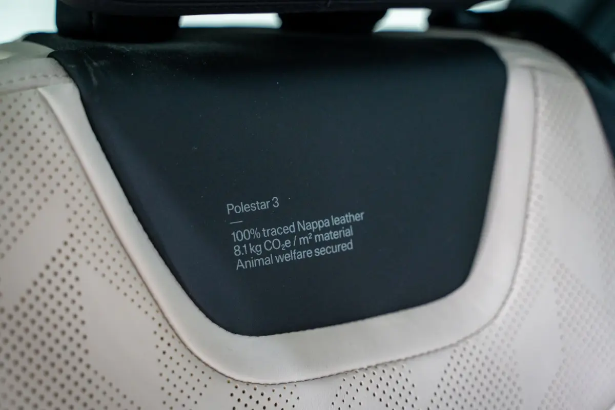 489PK Long range Dual motor Pilot Plus 111 kWh | Luchtvering | B&W Audio | 360 | Massage