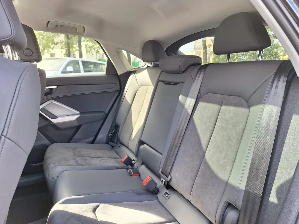 35 TFSI S-Line (Pano,Trekhaak,Camera,Virtual)