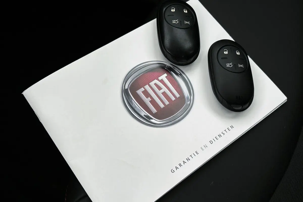 1.5 Hybrid Sport Automaat Camera Keyless Dodehoek