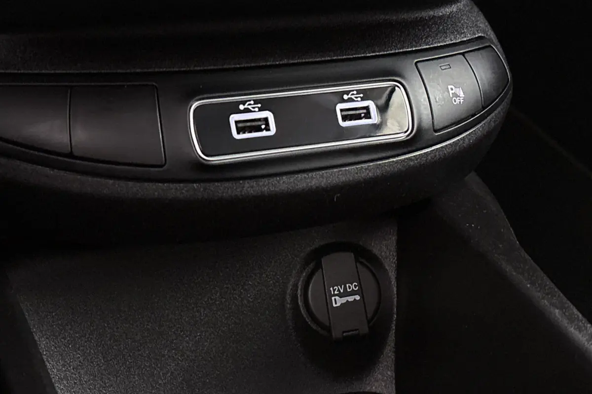 1.5 Hybrid Sport Automaat Camera Keyless Dodehoek