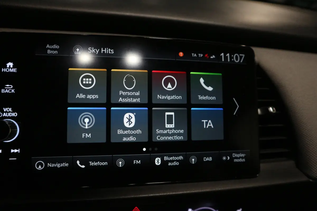 1.5 e:HEV Crosstar DEALER ONDERHOUDEN/ CARPLAY/ STOELVERWARMING