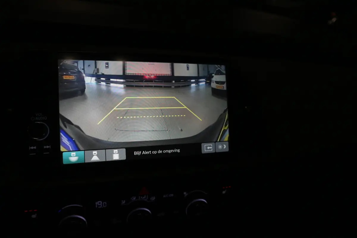 1.5 e:HEV Crosstar DEALER ONDERHOUDEN/ CARPLAY/ STOELVERWARMING