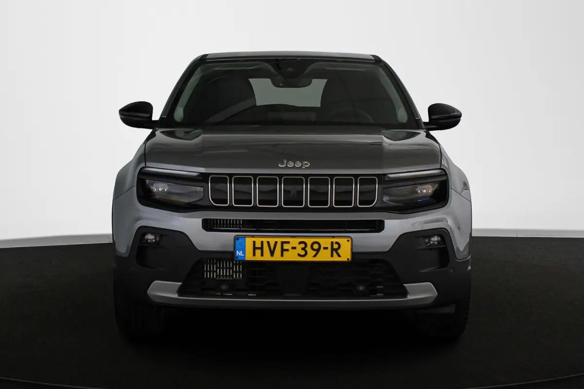 1.2 e-Hybrid Summit Camera Keyless JBL Apple CarPlay