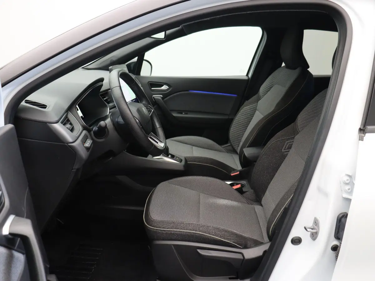 1.8 E-Tech full hybrid 160 techno | Adaptieve cruise control | Digitale Cockpit | Apple Carplay | Achteruitrijcamera |