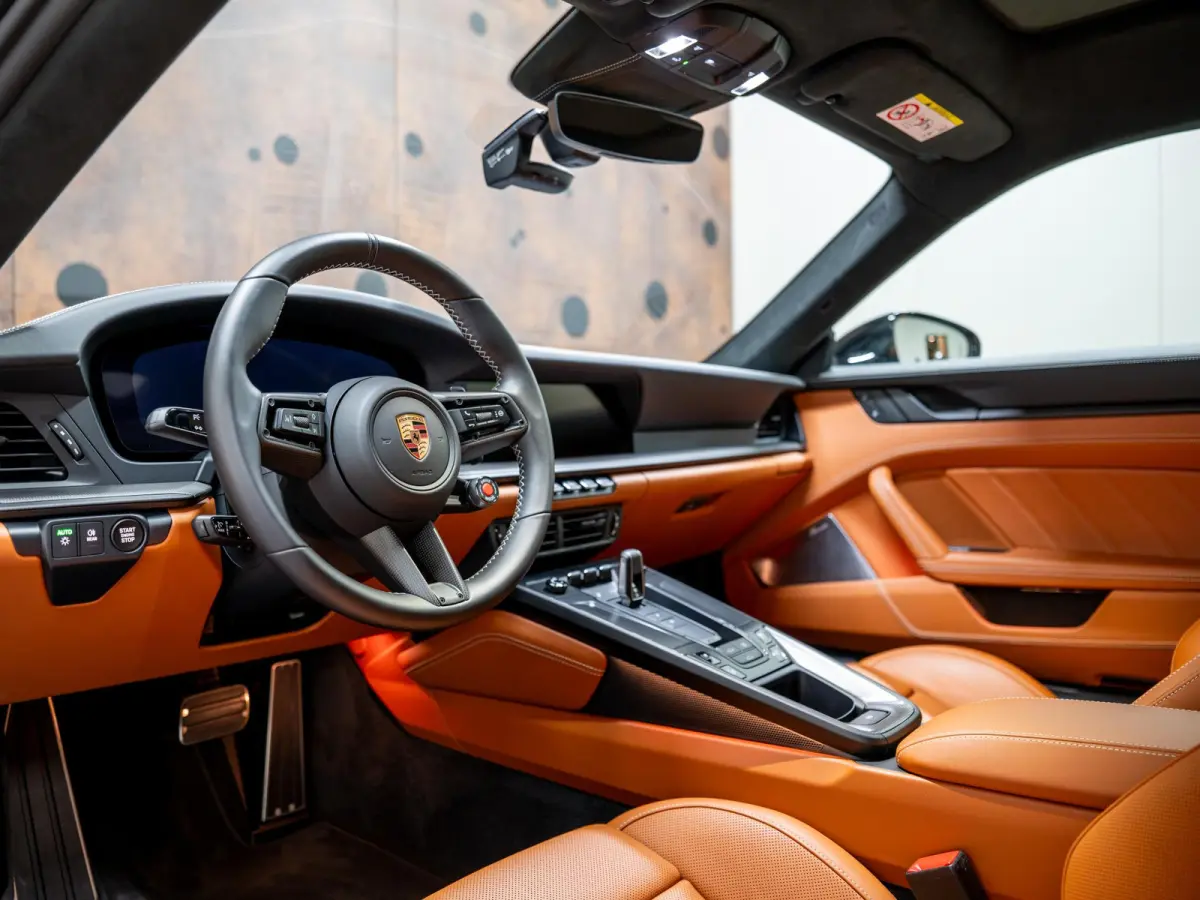 3.6 T-Hybrid Carrera 4 GTS | PTS | Lift | Burmester | InnoDrive | Achterasbest. | Stoelventilatie | Pano | 18-weg |