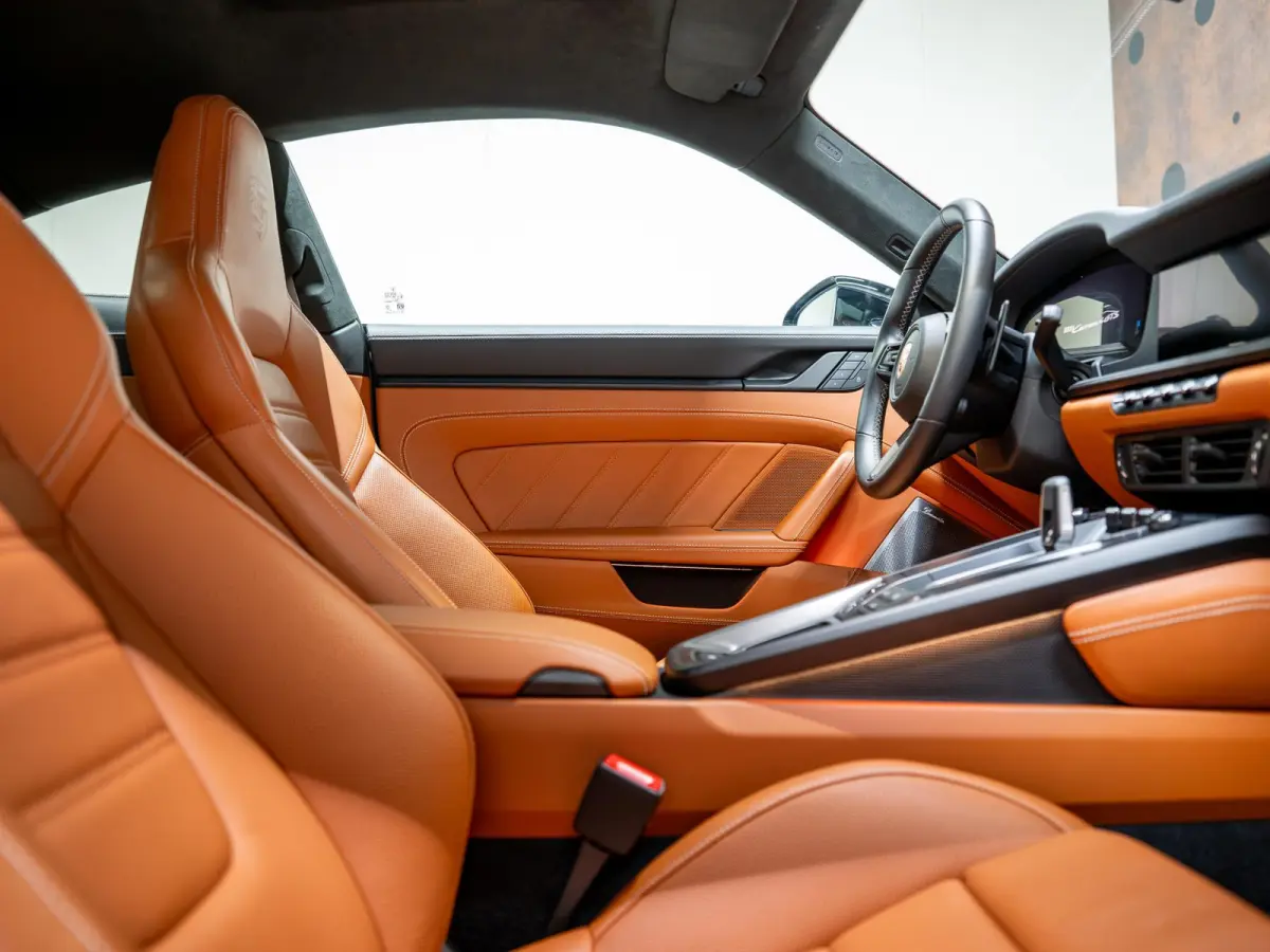 3.6 T-Hybrid Carrera 4 GTS | PTS | Lift | Burmester | InnoDrive | Achterasbest. | Stoelventilatie | Pano | 18-weg |