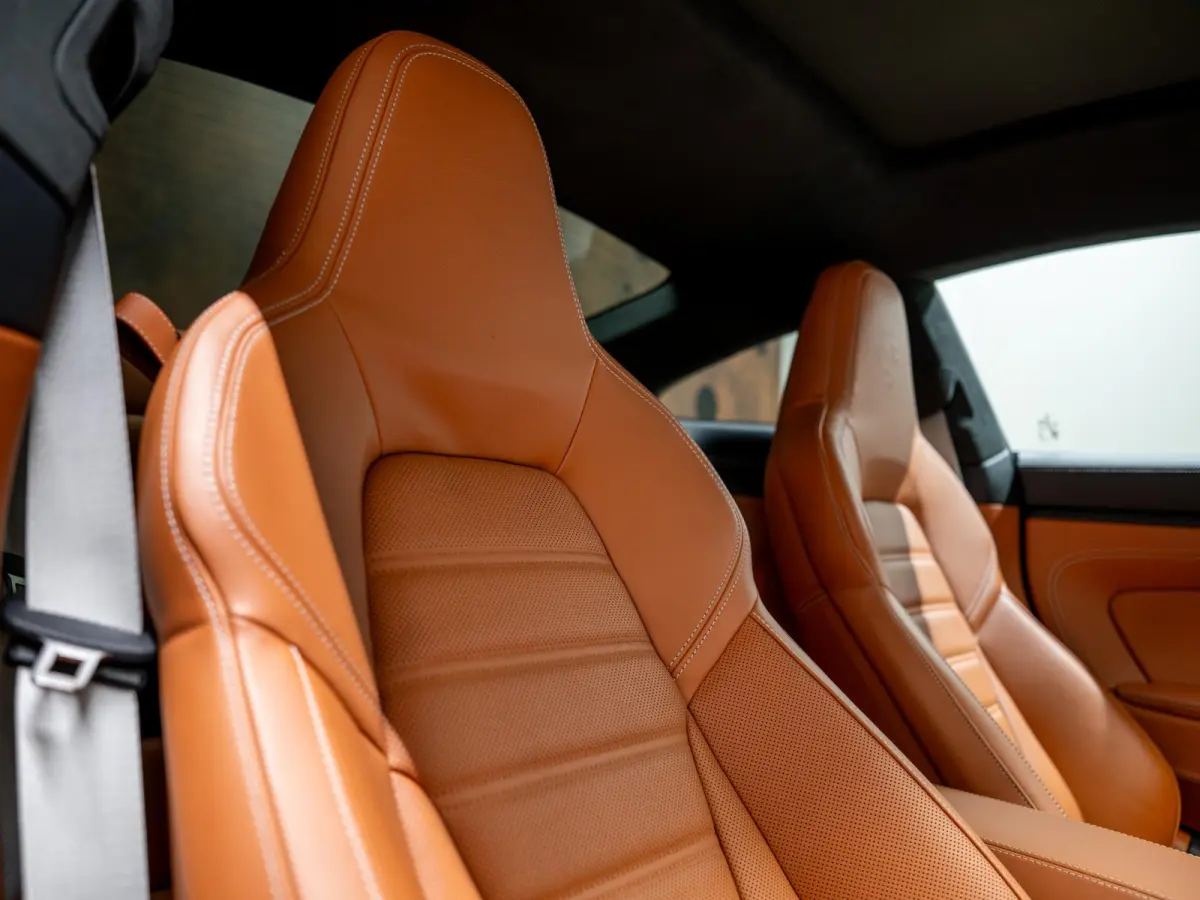 3.6 T-Hybrid Carrera 4 GTS | PTS | Lift | Burmester | InnoDrive | Achterasbest. | Stoelventilatie | Pano | 18-weg |