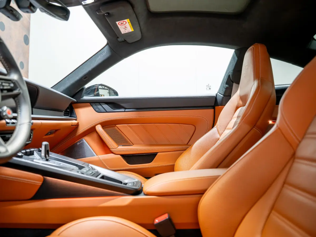 3.6 T-Hybrid Carrera 4 GTS | PTS | Lift | Burmester | InnoDrive | Achterasbest. | Stoelventilatie | Pano | 18-weg |