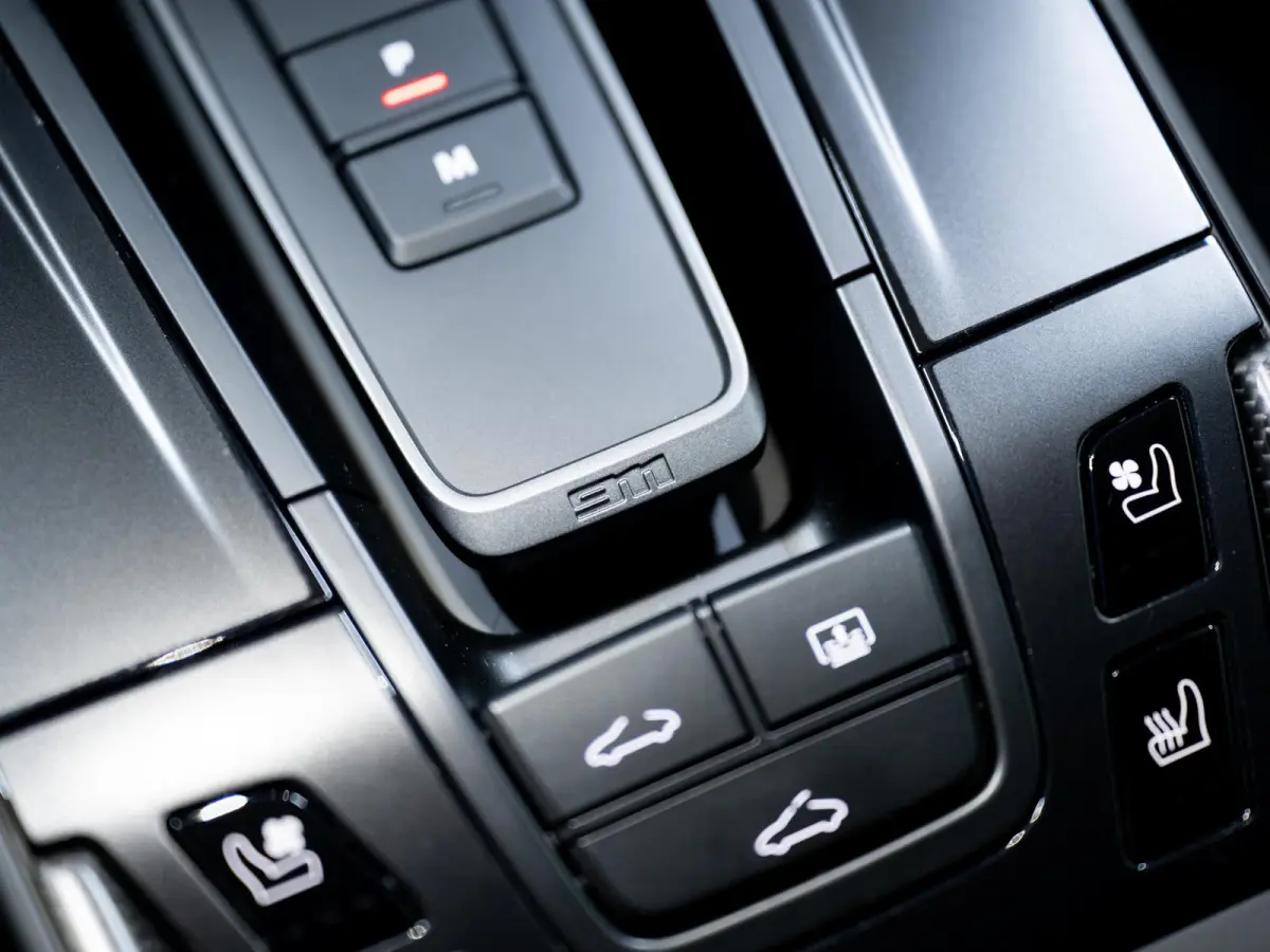 3.6 T-Hybrid Carrera 4 GTS | PTS | Lift | Burmester | InnoDrive | Achterasbest. | Stoelventilatie | Pano | 18-weg |