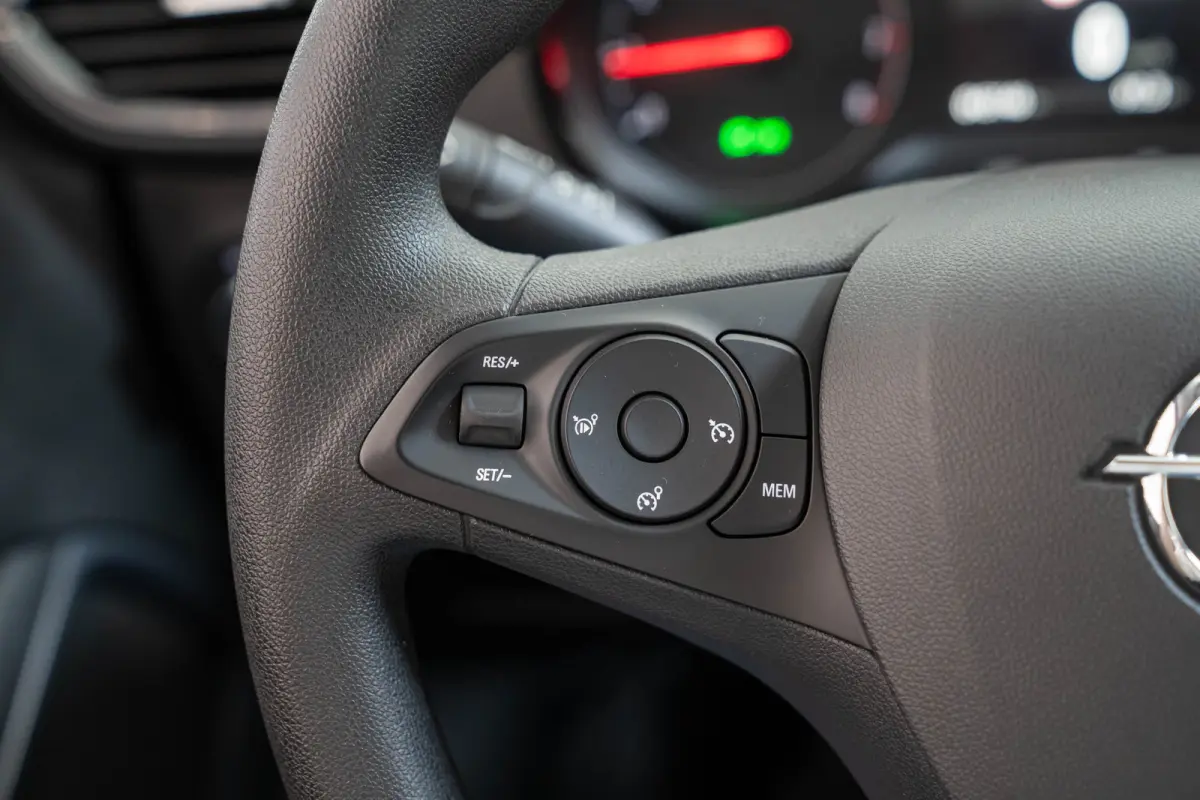 1.2 Turbo Edition | Navigatie | Parkeersensoren | Apple Carplay & Android Auto | Airco | Bluetooth | Cruise Controle | USB |